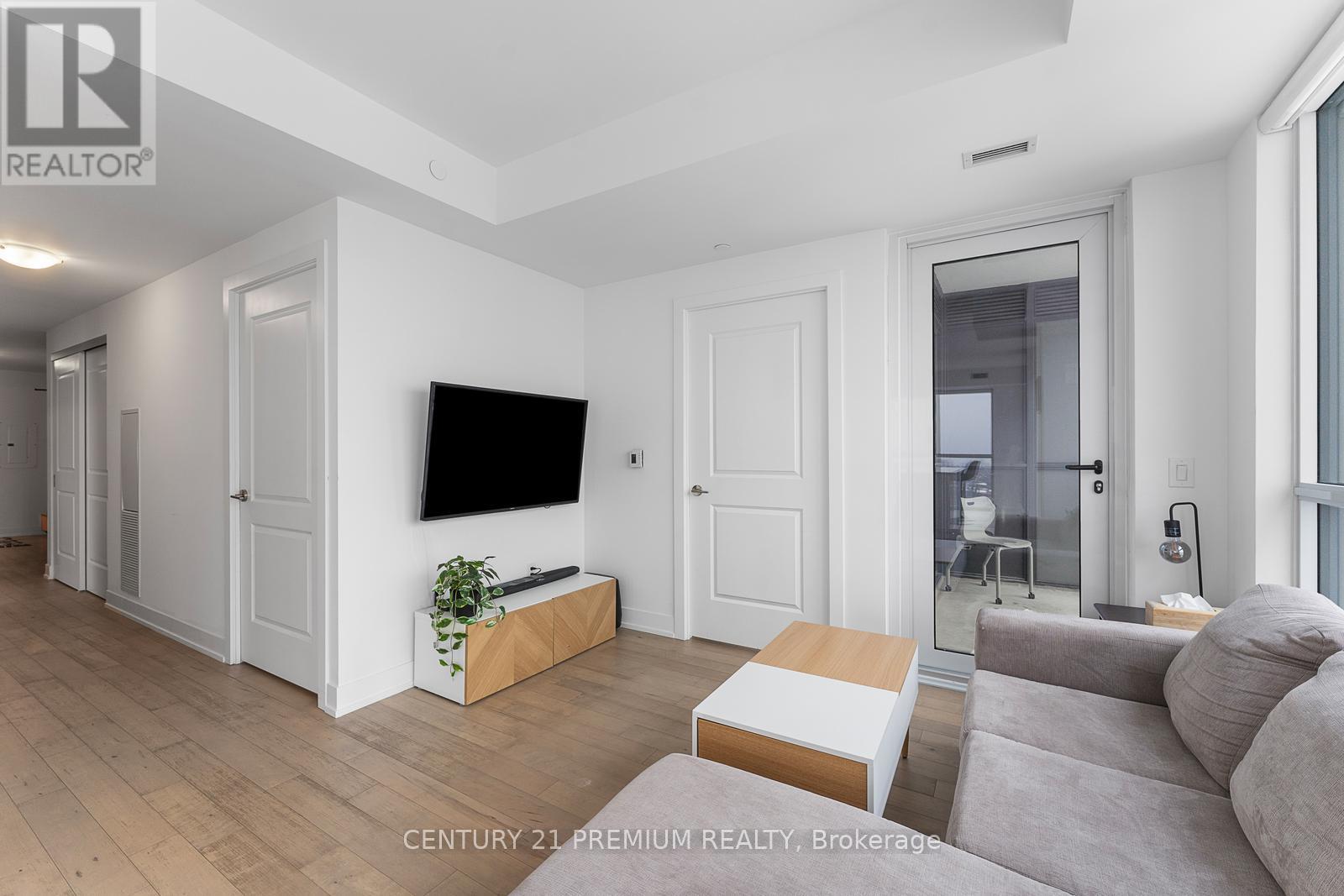 1204 - 1063 Douglas Mccurdy Comm Circle, Mississauga, Ontario  L5G 0C5 - Photo 10 - W12213382