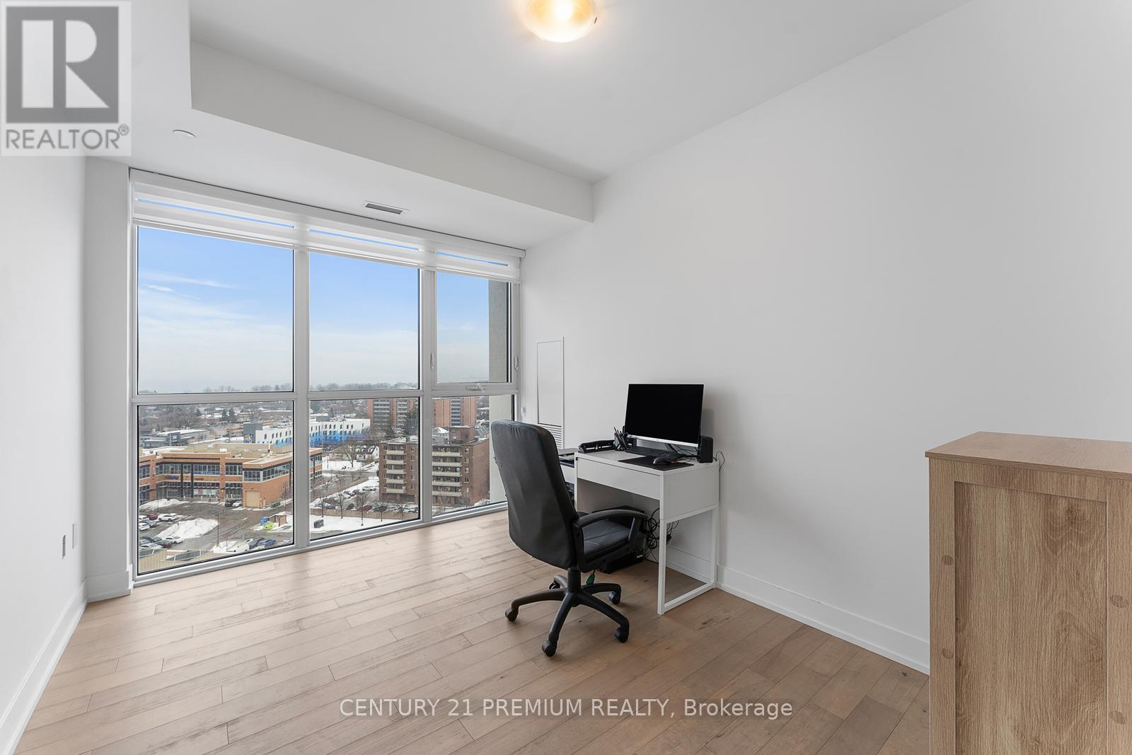 1204 - 1063 Douglas Mccurdy Comm Circle, Mississauga, Ontario  L5G 0C5 - Photo 24 - W12213382