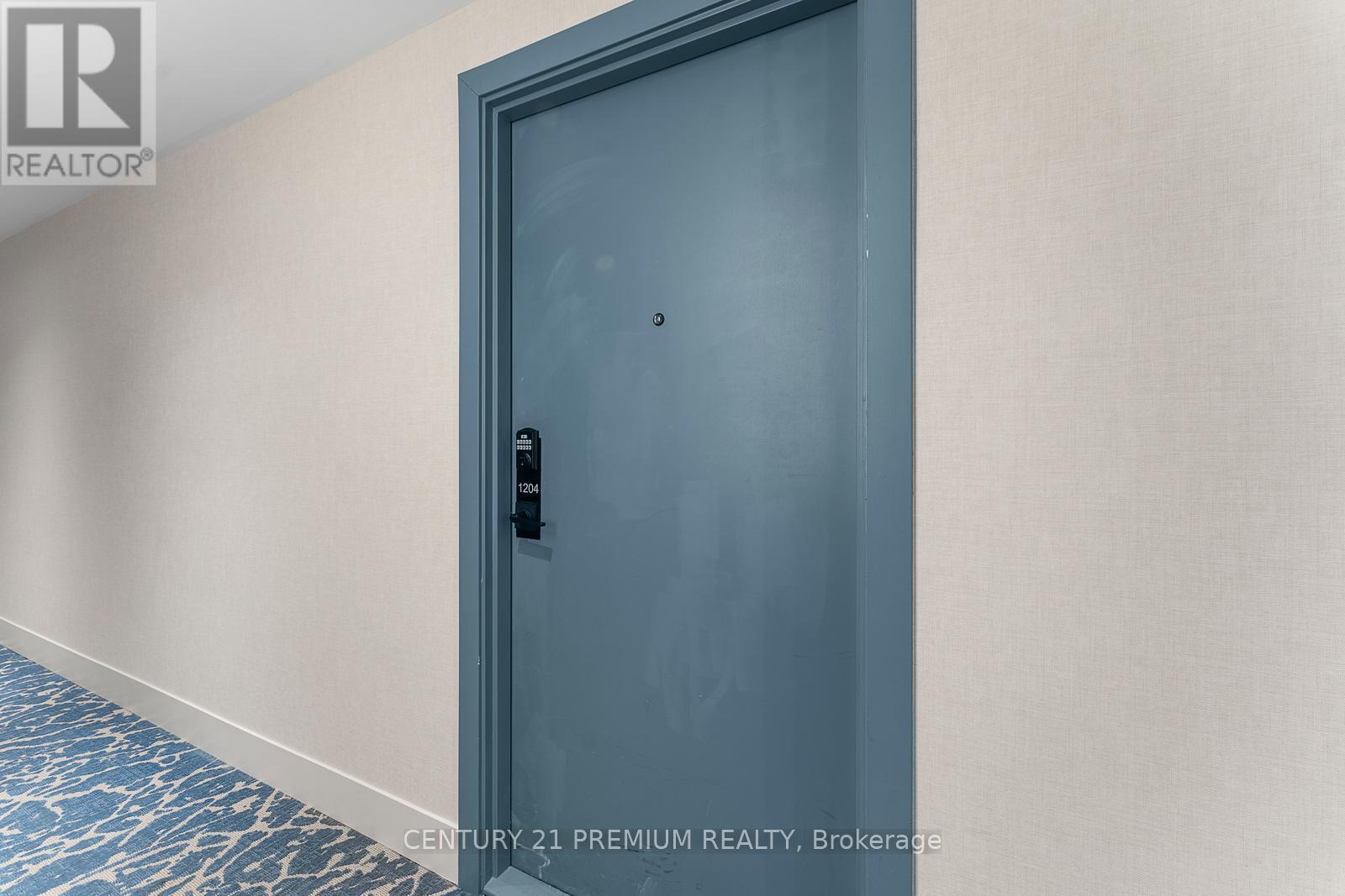 1204 - 1063 Douglas Mccurdy Comm Circle, Mississauga, Ontario  L5G 0C5 - Photo 5 - W12213382