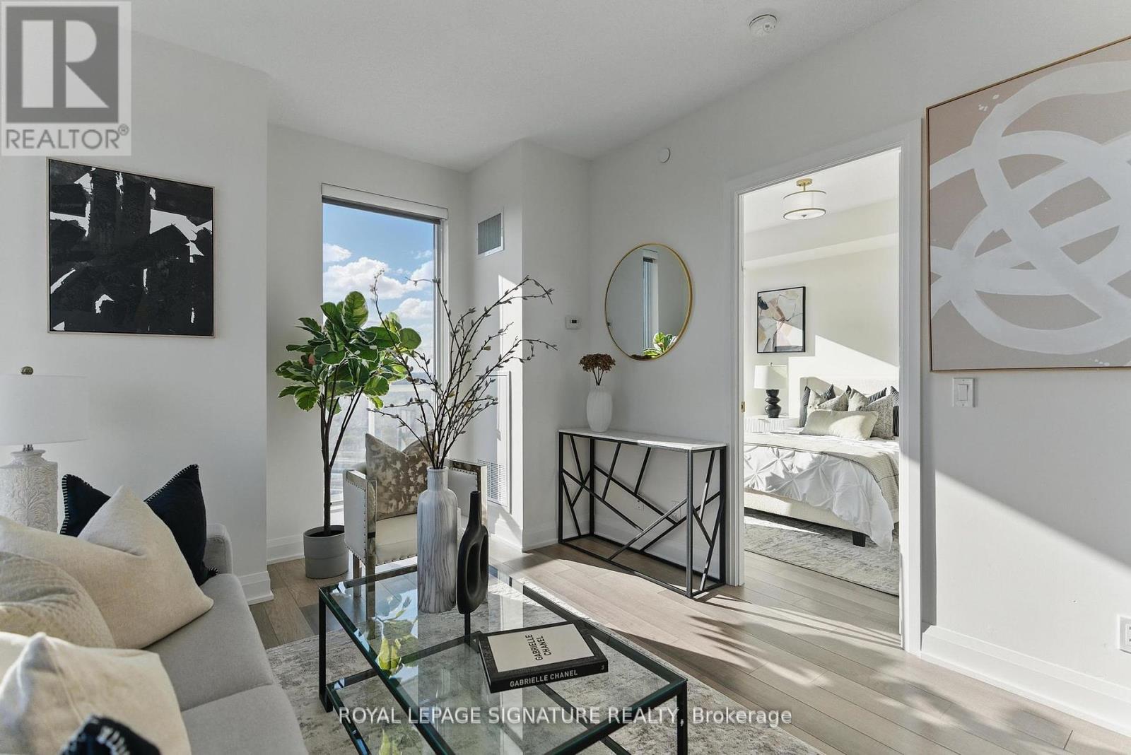 4104 - 56 Annie Craig Drive, Toronto, Ontario  M8V 0C5 - Photo 5 - W12213415