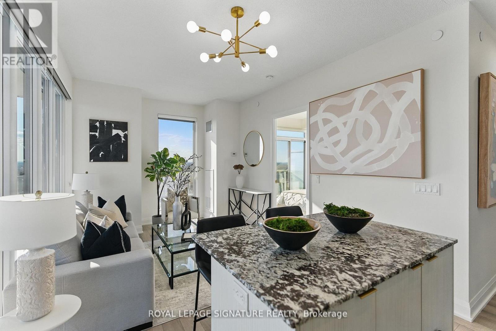 4104 - 56 Annie Craig Drive, Toronto, Ontario  M8V 0C5 - Photo 6 - W12213415