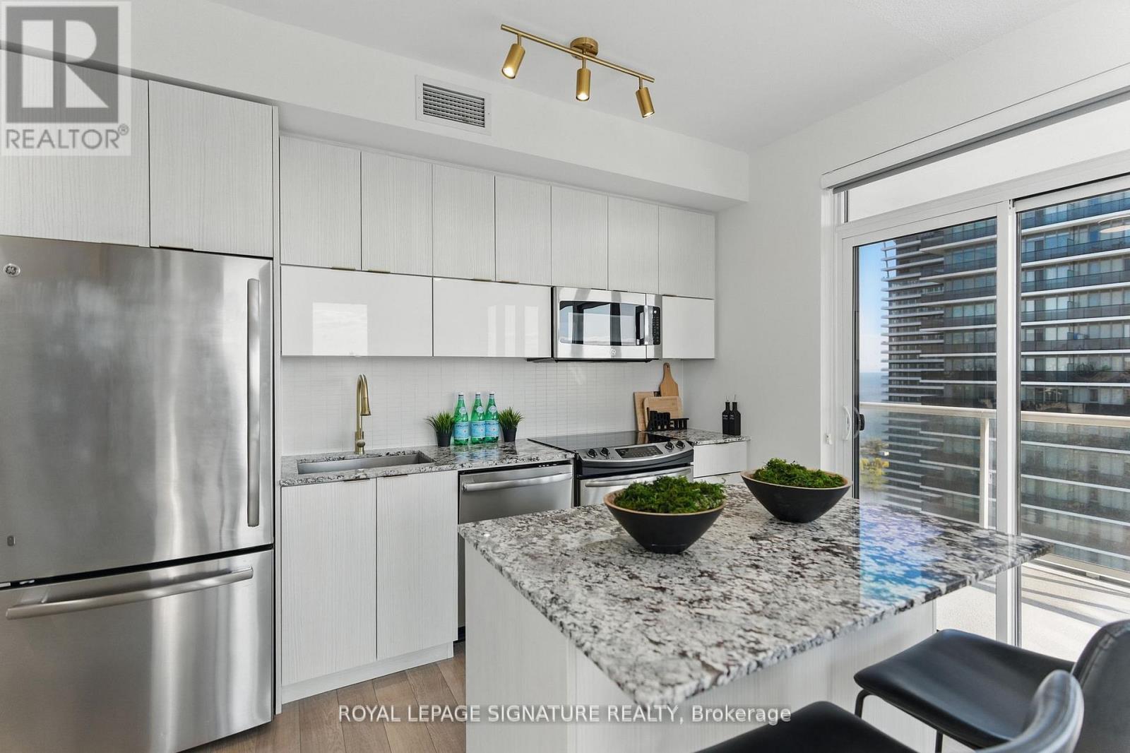 4104 - 56 Annie Craig Drive, Toronto, Ontario  M8V 0C5 - Photo 7 - W12213415