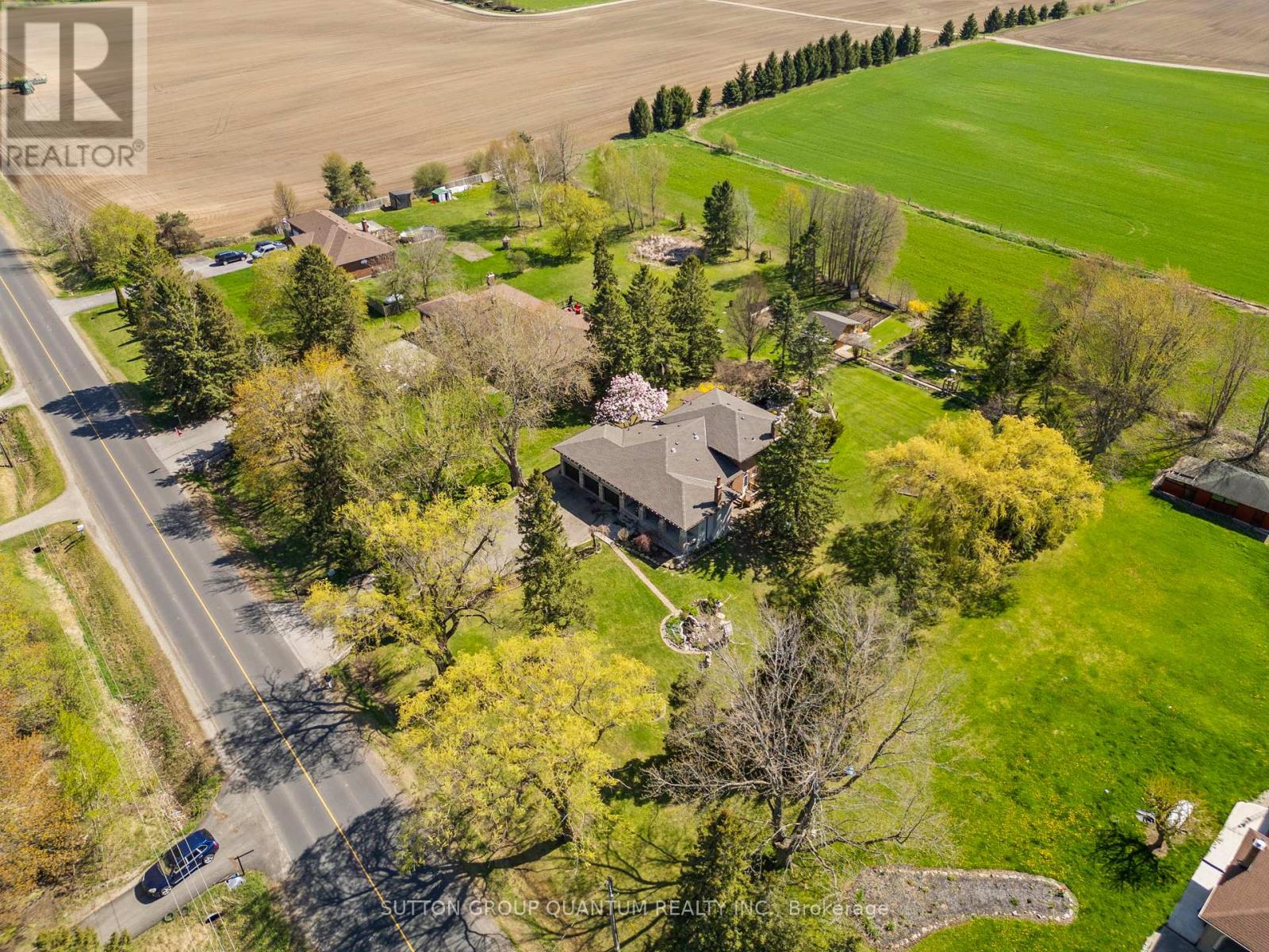 14432 Innis Lake Road, Caledon, Ontario  L7C 2Y7 - Photo 1 - W12213420