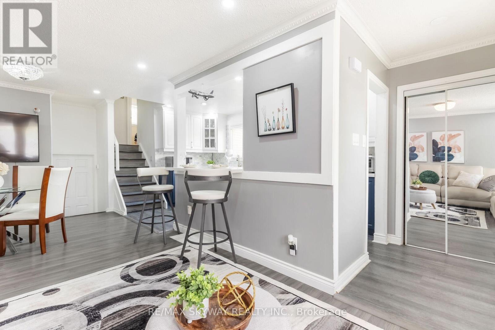 144 Archdekin Drive, Brampton, Ontario  L6V 1Y7 - Photo 12 - W12213460