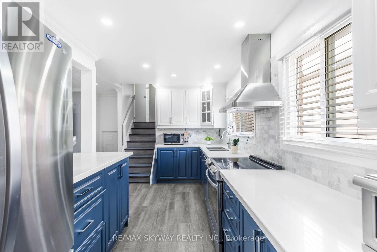 144 Archdekin Drive, Brampton, Ontario  L6V 1Y7 - Photo 14 - W12213460