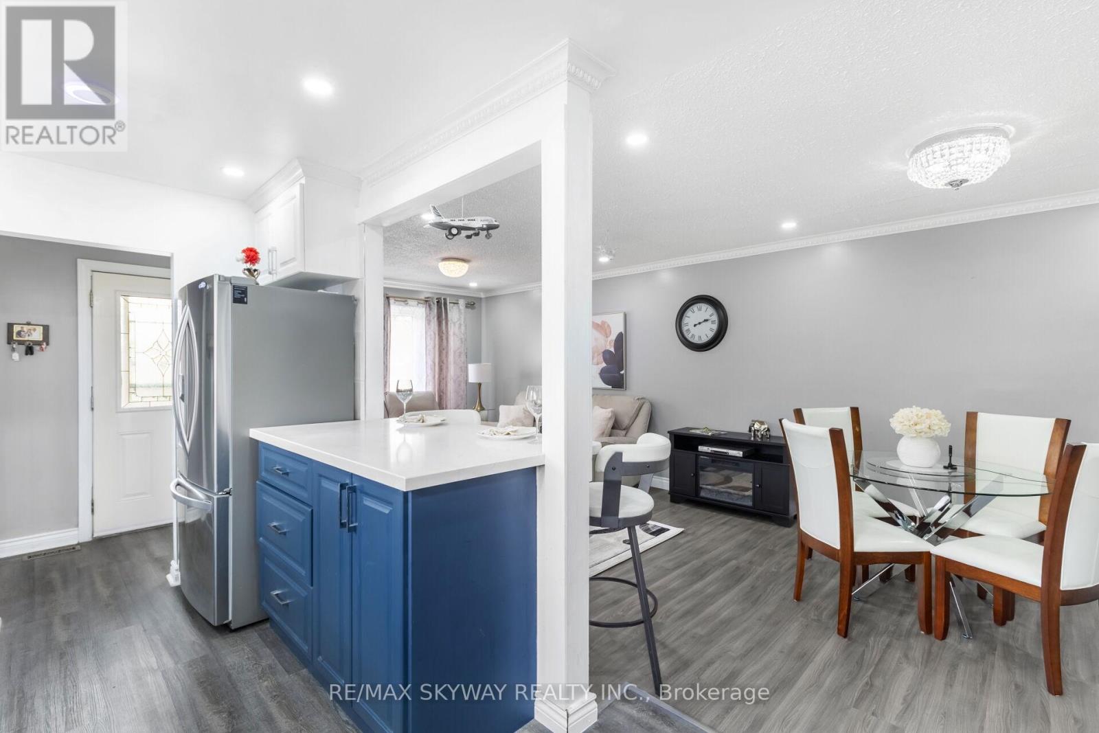 144 Archdekin Drive, Brampton, Ontario  L6V 1Y7 - Photo 17 - W12213460