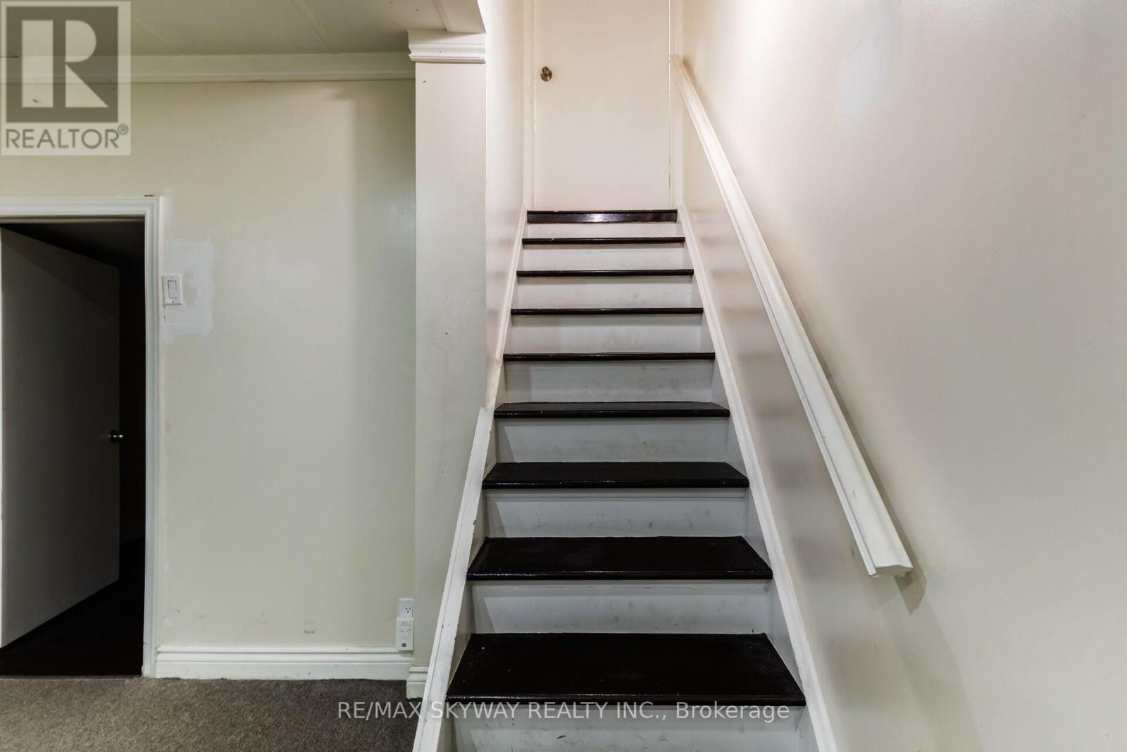 144 Archdekin Drive, Brampton, Ontario  L6V 1Y7 - Photo 46 - W12213460