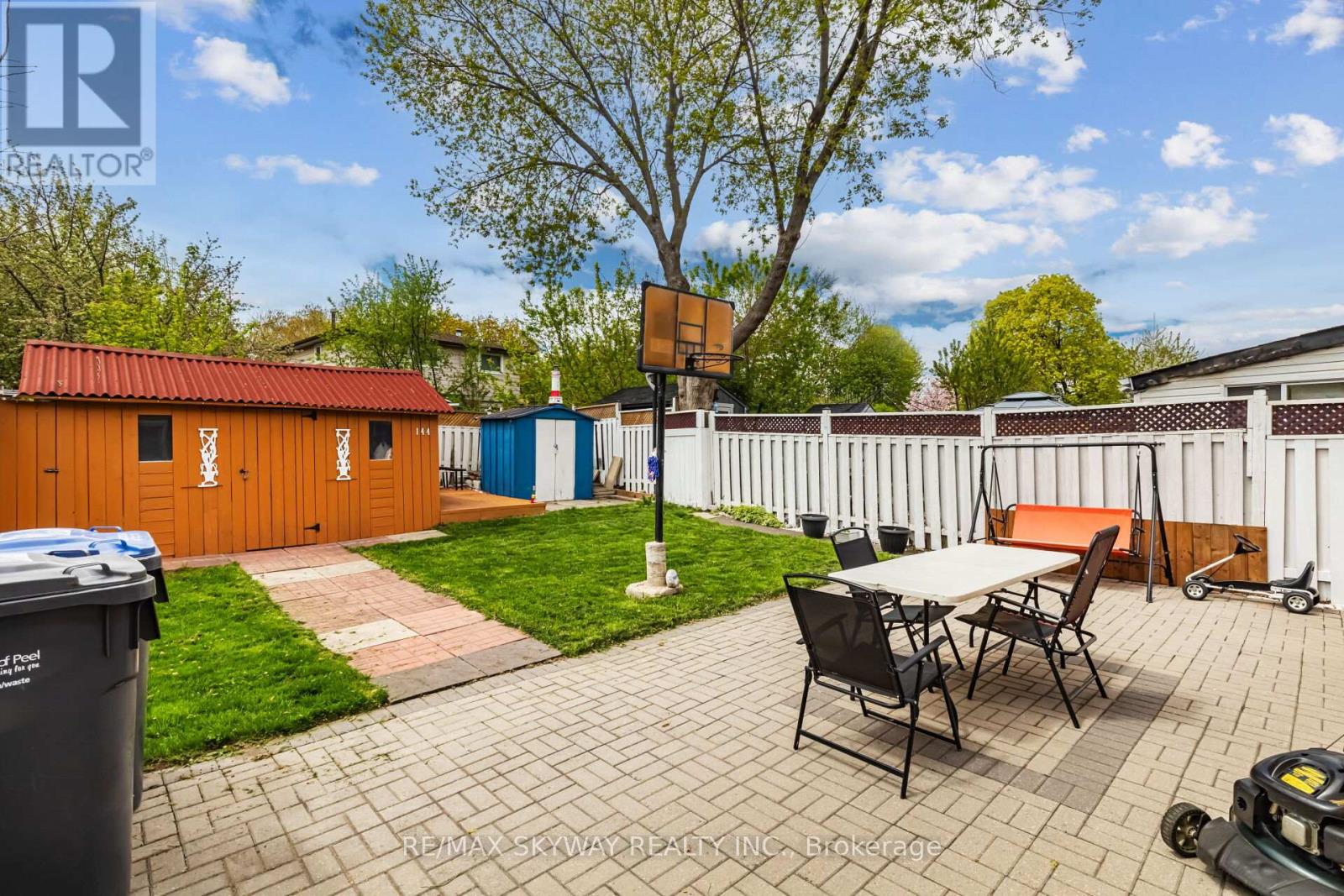 144 Archdekin Drive, Brampton, Ontario  L6V 1Y7 - Photo 48 - W12213460