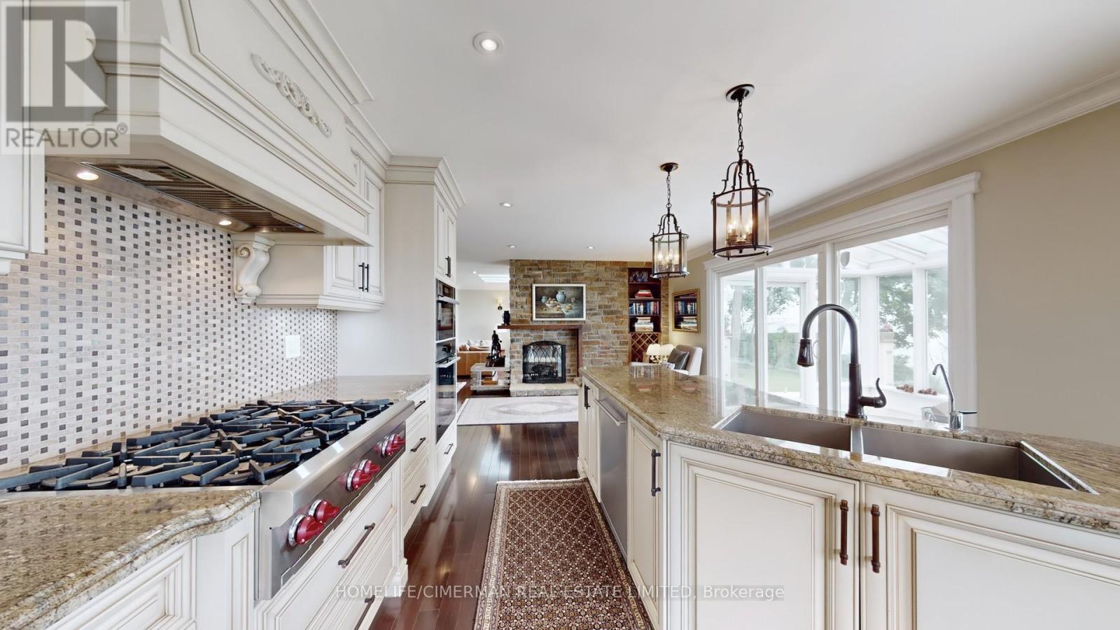 3346 Lakeshore Road W, Oakville, Ontario  L6L 6S6 - Photo 14 - W12213506