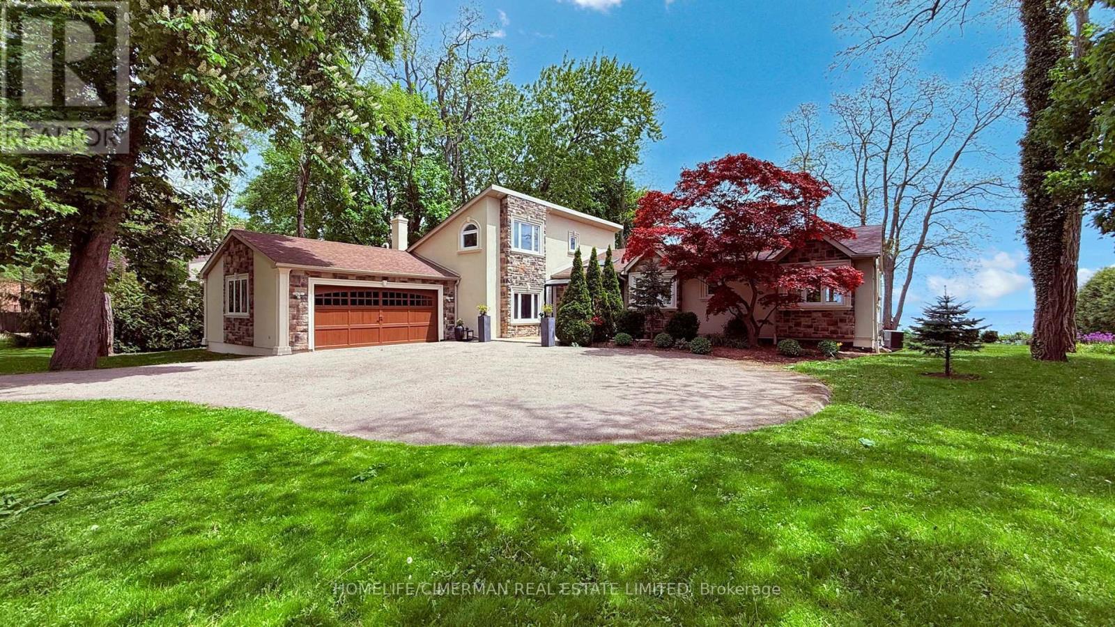 3346 Lakeshore Road W, Oakville, Ontario  L6L 6S6 - Photo 3 - W12213506