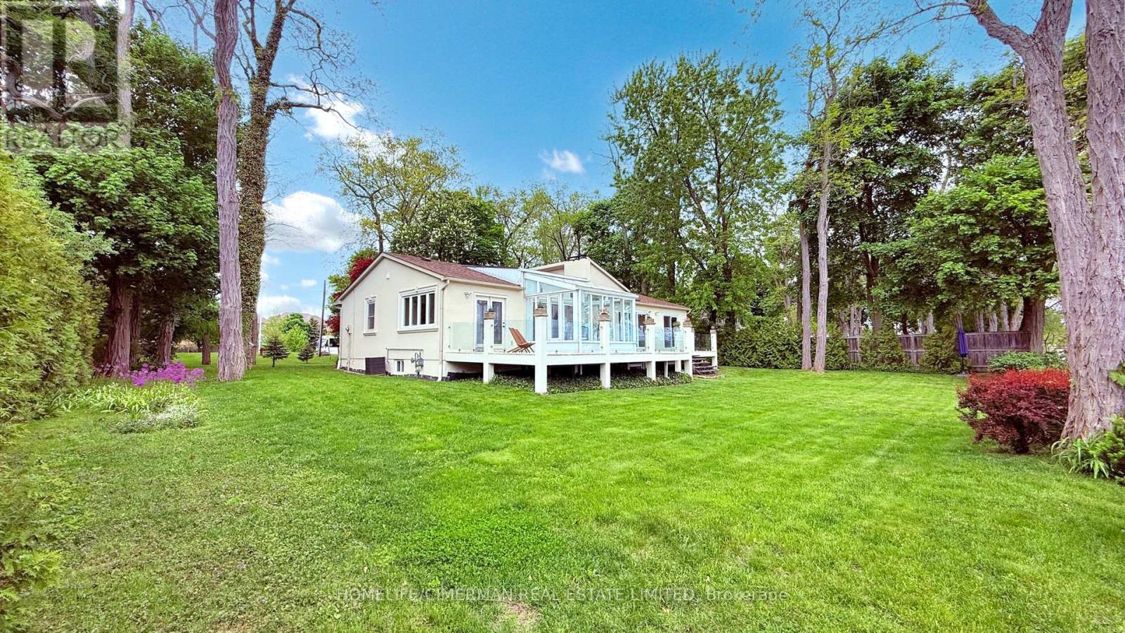 3346 Lakeshore Road W, Oakville, Ontario  L6L 6S6 - Photo 44 - W12213506