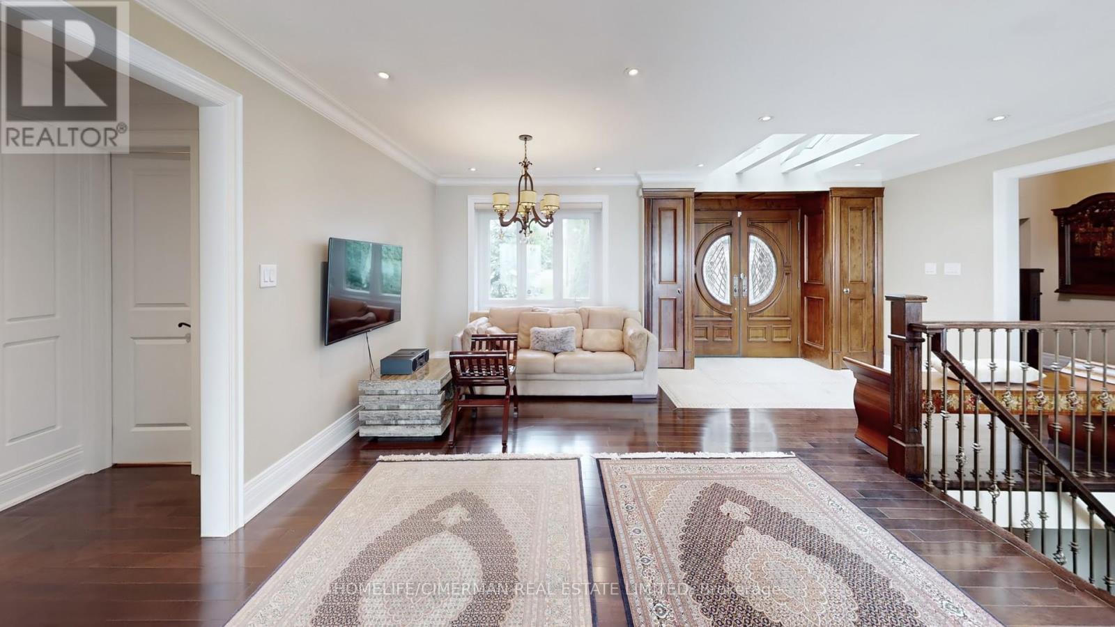 3346 Lakeshore Road W, Oakville, Ontario  L6L 6S6 - Photo 8 - W12213506