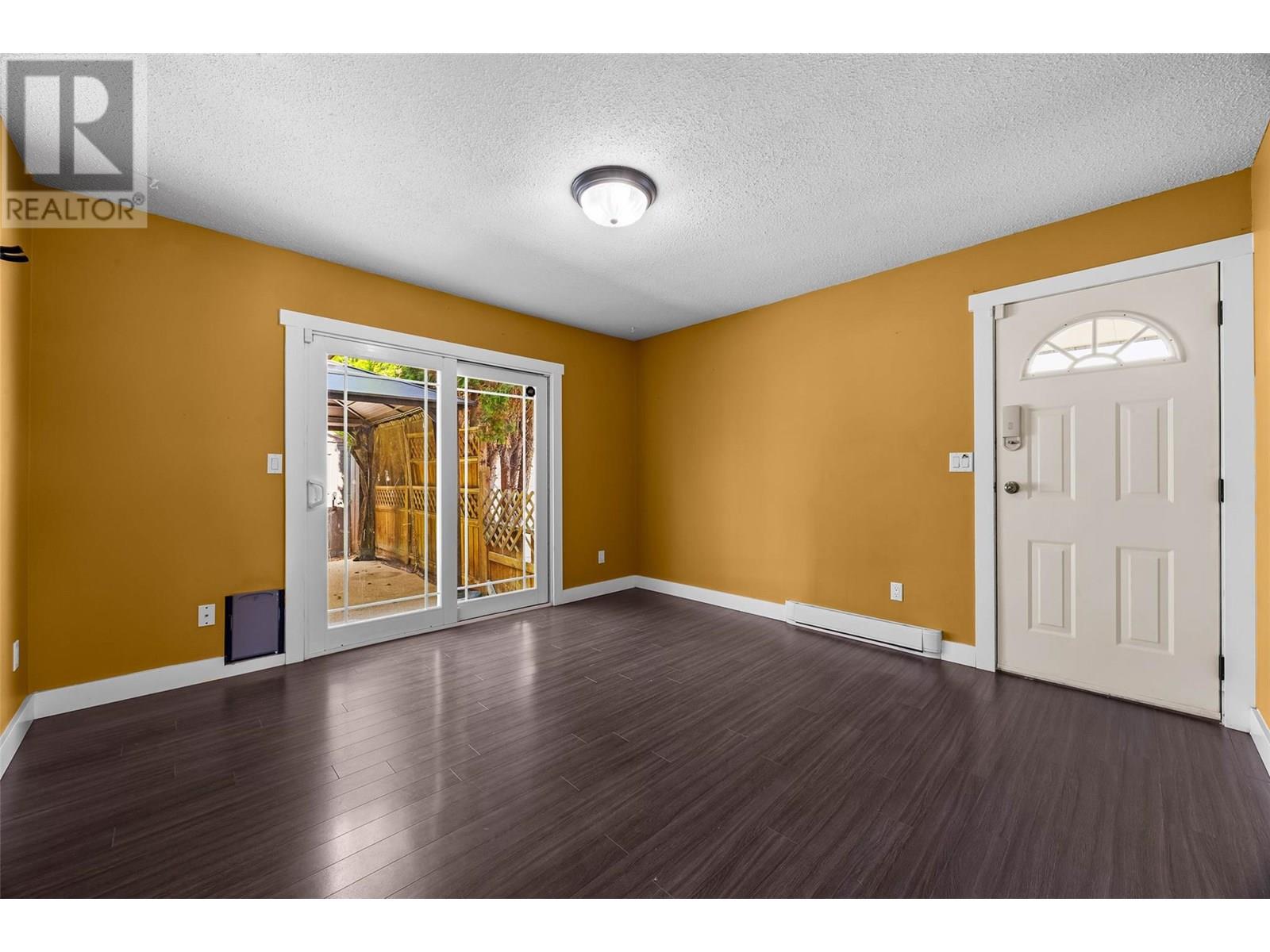 1172 Linthorpe Road, Kamloops, British Columbia  V2B 7S6 - Photo 14 - 10351825