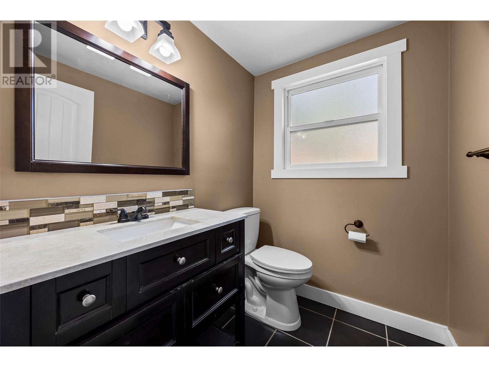 1172 Linthorpe Road, Kamloops, British Columbia  V2B 7S6 - Photo 16 - 10351825