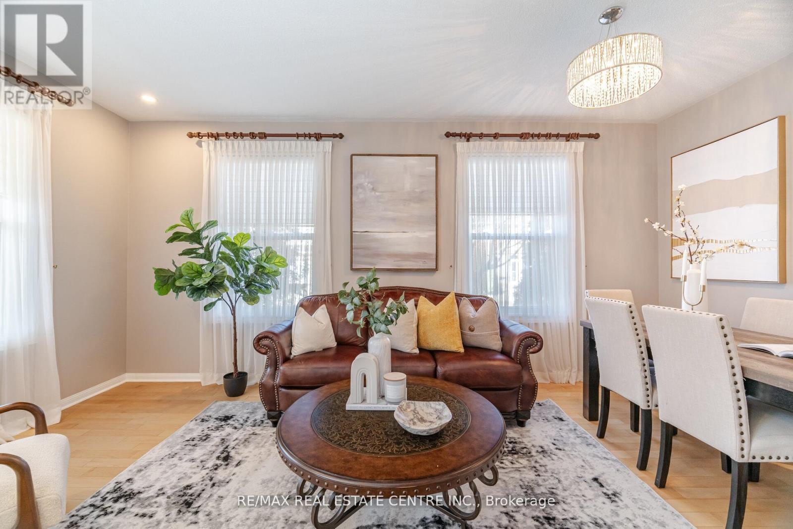 643 Hamilton Crescent, Milton, Ontario  L9T 6G9 - Photo 7 - W12213682