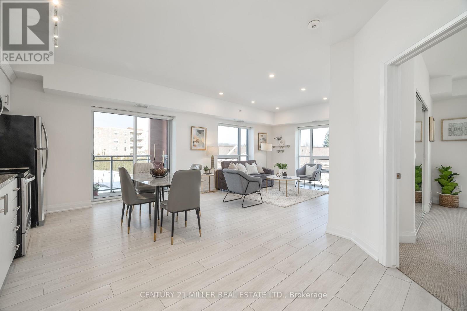 222 - 4040 Upper Middle Road, Burlington, Ontario  L7M 0H2 - Photo 6 - W12213710