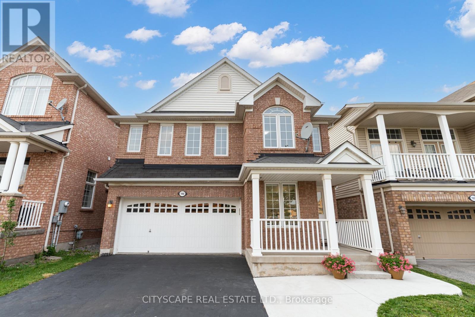 190 Fandango Drive, Brampton, Ontario  L6X 0L3 - Photo 2 - W12213718