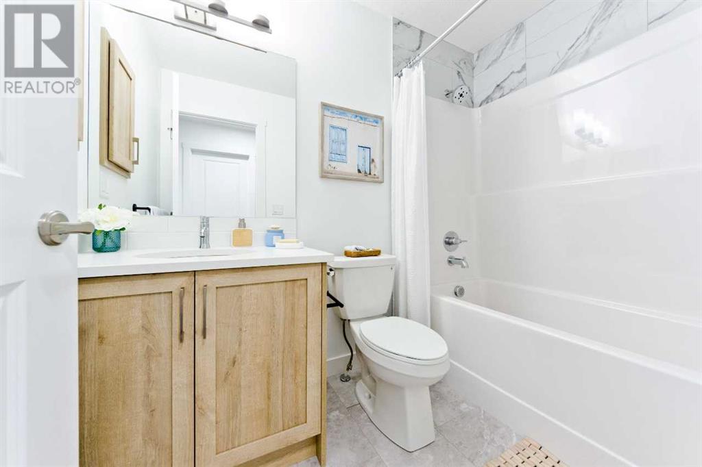 Property at 141 Wildrose Way SE image 3