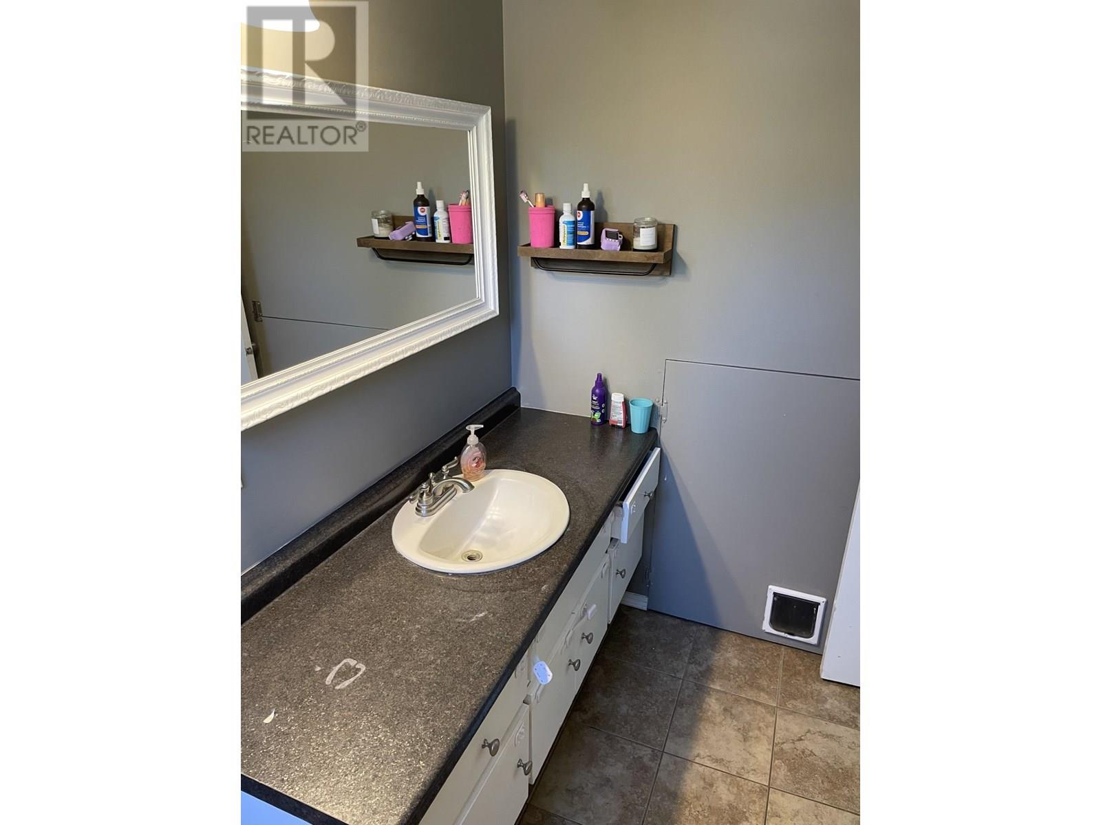 2 4809 Halliwell Avenue, Terrace, British Columbia  V8G 2J5 - Photo 7 - R3014387