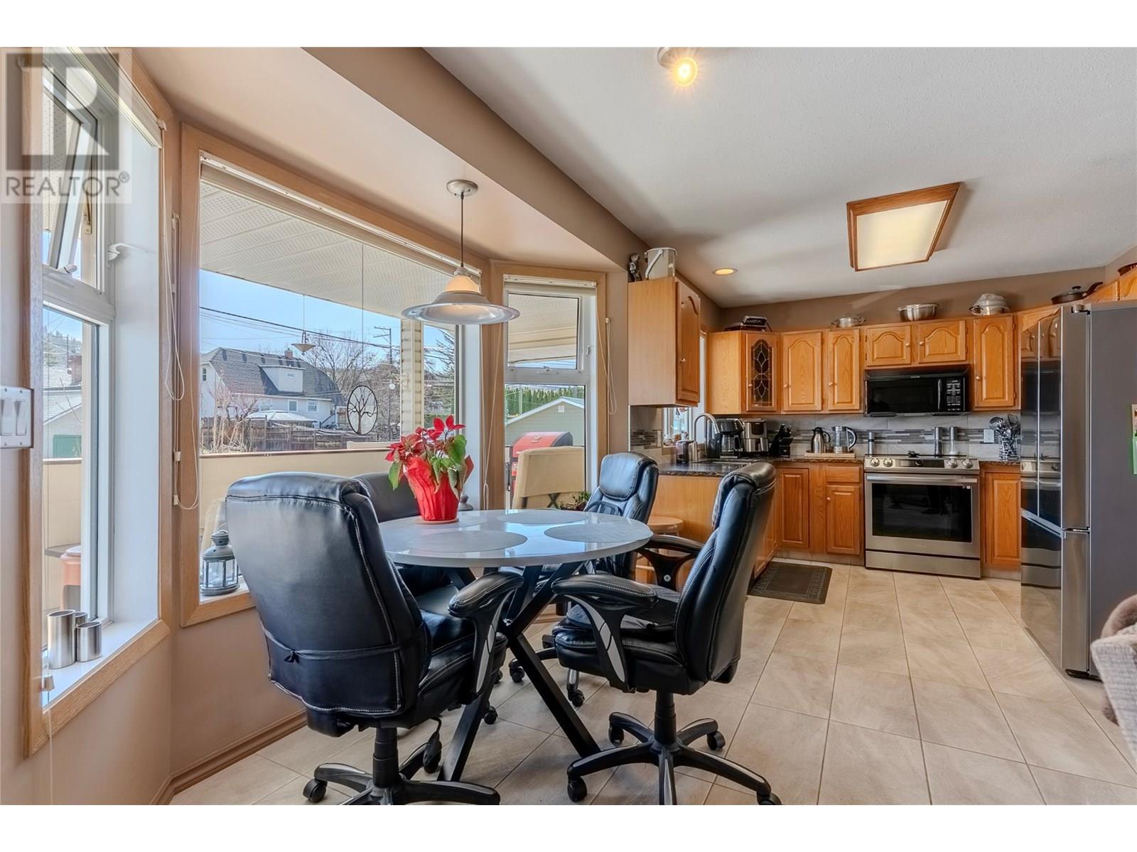 921 Columbia Street, Kamloops, British Columbia  V2C 2V8 - Photo 9 - 10342338