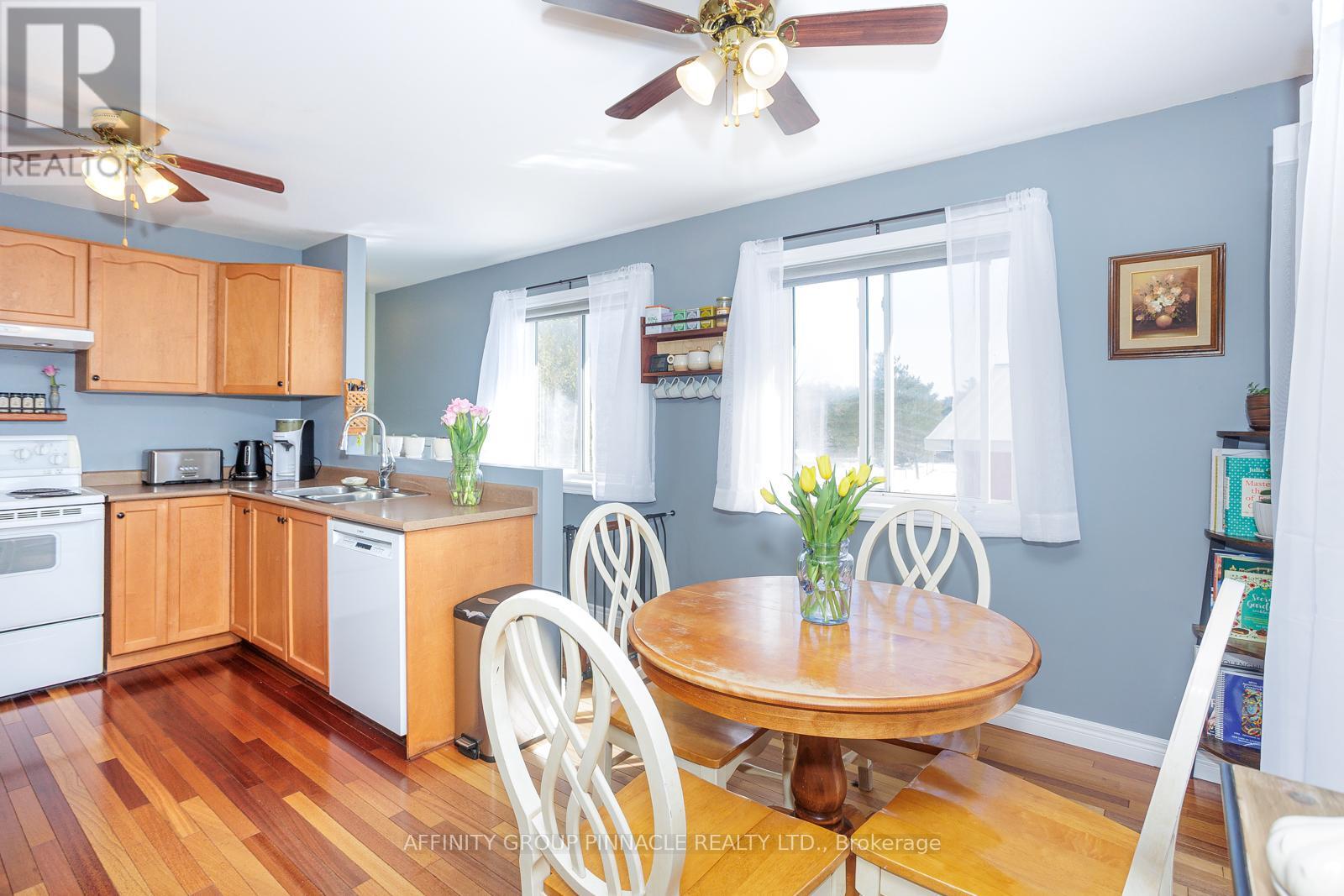 51 King Street, Kawartha Lakes, Ontario  K0M 2T0 - Photo 26 - X12213821