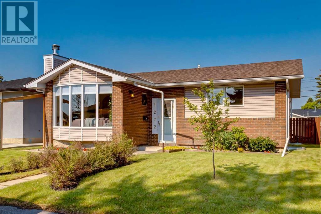 1272 Penedo Crescent Se, Calgary, Alberta  T2A 3N6 - Photo 1 - A2228635