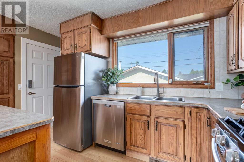 1272 Penedo Crescent Se, Calgary, Alberta  T2A 3N6 - Photo 15 - A2228635