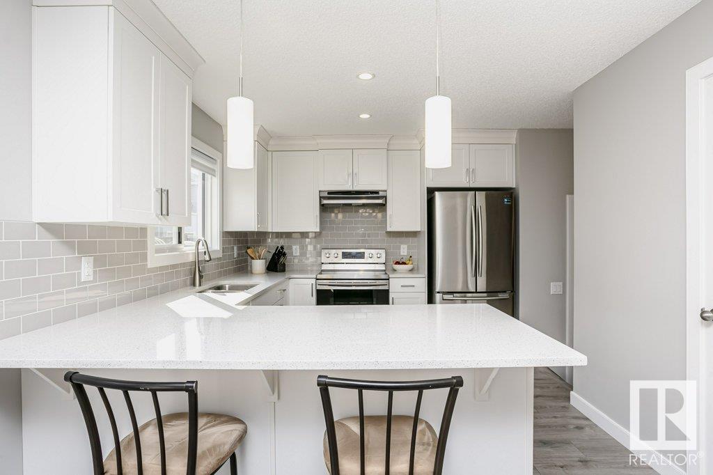 20104 18 Av Nw, Edmonton, Alberta  T6J 4T9 - Photo 13 - E4441759