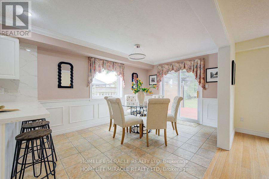 6 Resurrection Drive, Kitchener, Ontario  N2N 3C1 - Photo 17 - X12213310