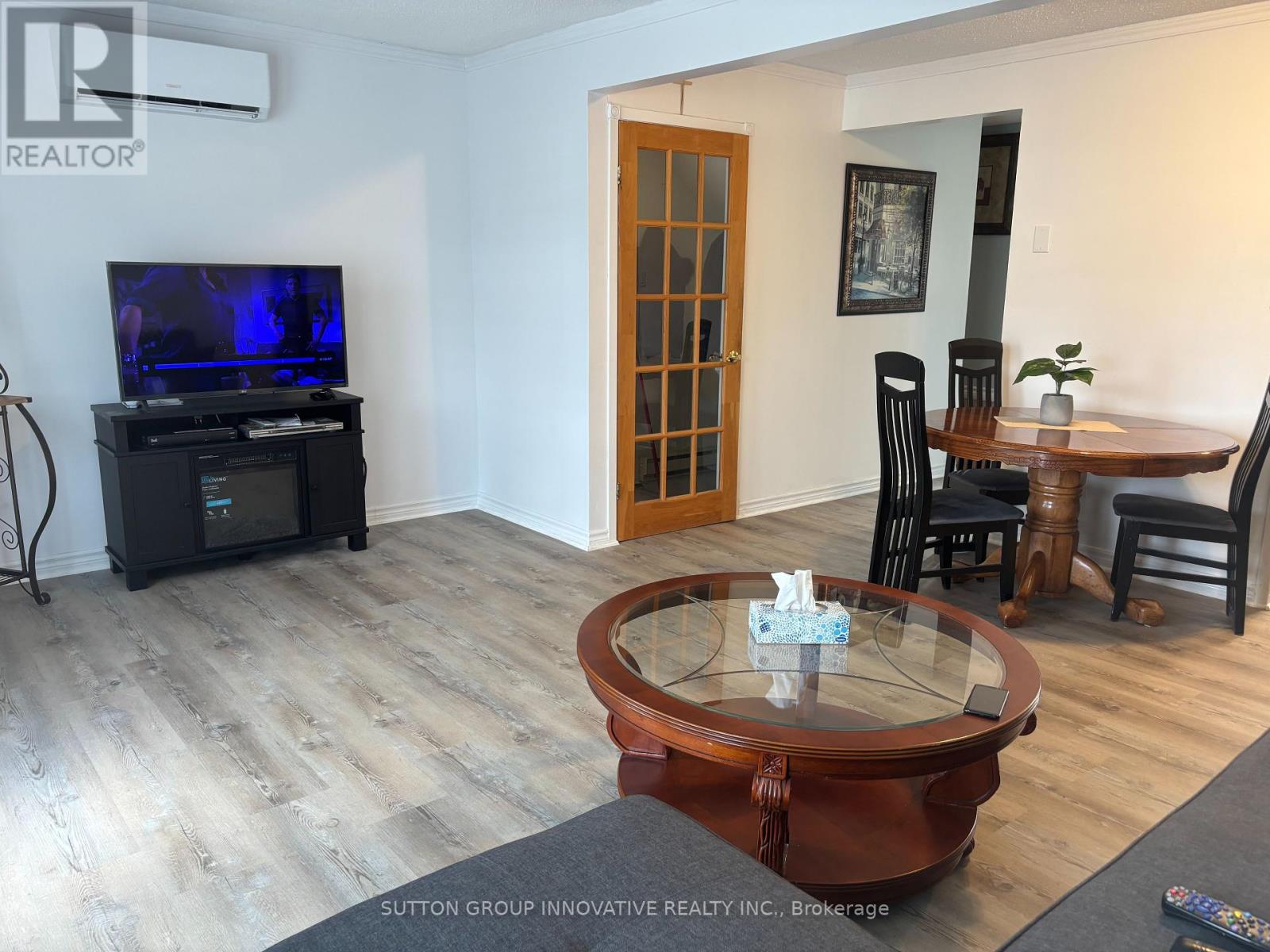 657 Upper Wentworth Street, Hamilton (Burkholme), Ontario  L9A 4V4 - Photo 19 - X12213343