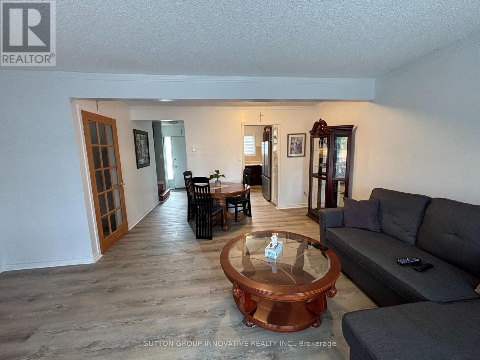 657 Upper Wentworth Street, Hamilton (Burkholme), Ontario  L9A 4V4 - Photo 21 - X12213343