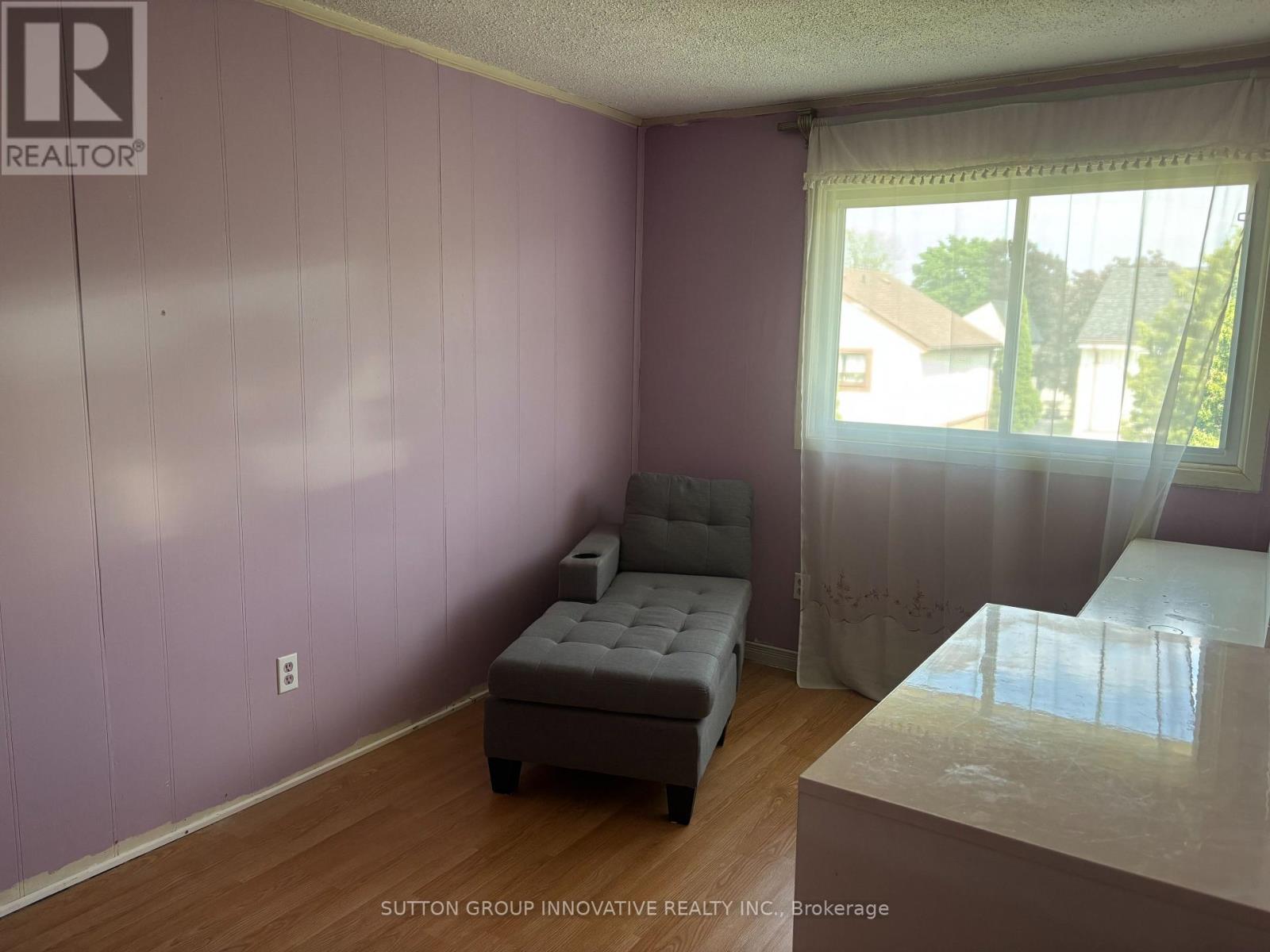 657 Upper Wentworth Street, Hamilton (Burkholme), Ontario  L9A 4V4 - Photo 32 - X12213343