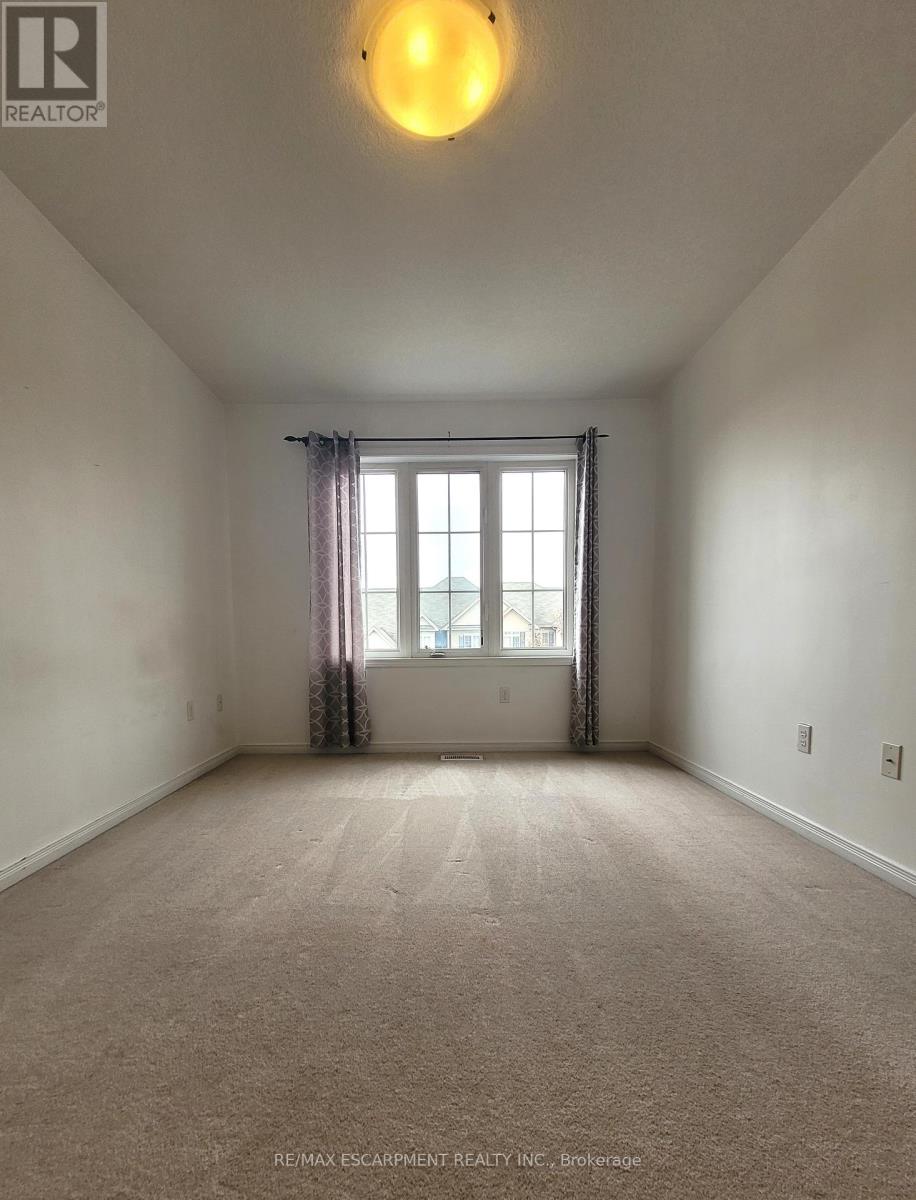 91 English Lane, Brantford, Ontario  N3T 0G9 - Photo 16 - X12213377