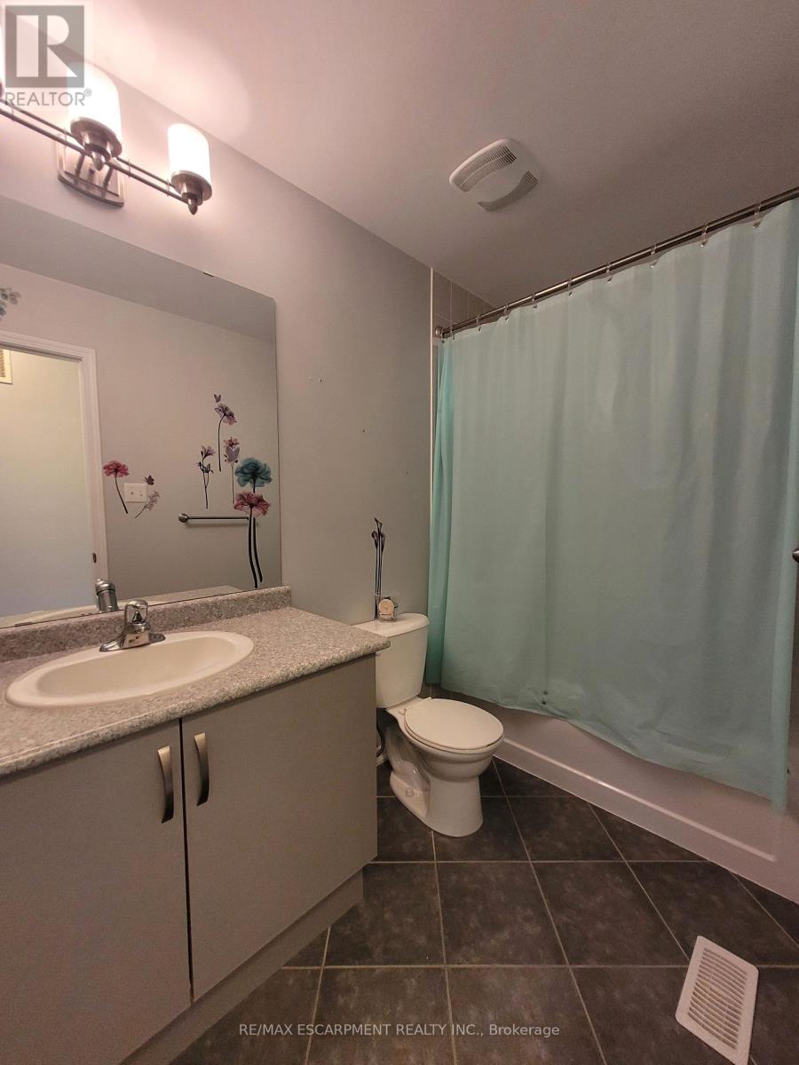91 English Lane, Brantford, Ontario  N3T 0G9 - Photo 23 - X12213377