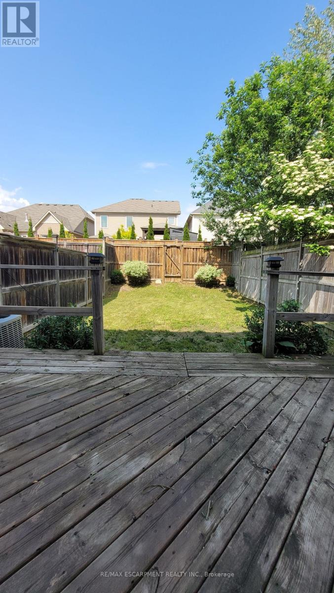 91 English Lane, Brantford, Ontario  N3T 0G9 - Photo 27 - X12213377