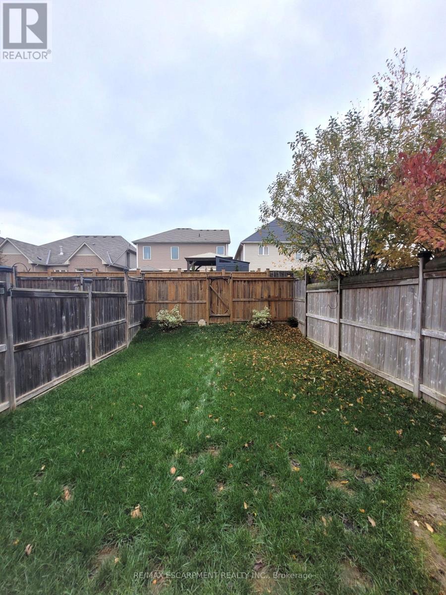 91 English Lane, Brantford, Ontario  N3T 0G9 - Photo 28 - X12213377