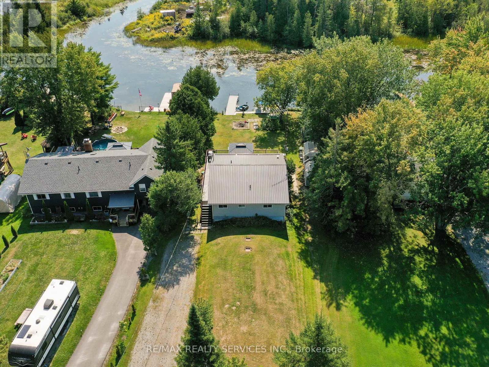 183 Mcguire Beach Road, Kawartha Lakes, Ontario  K0M 2B0 - Photo 10 - X12213379
