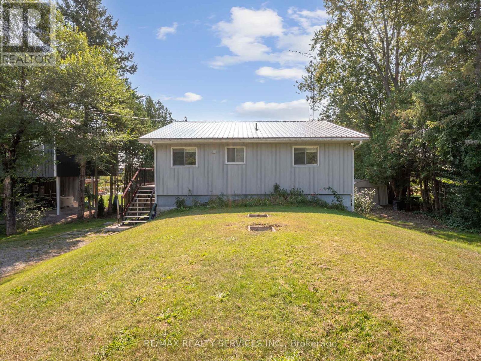 183 Mcguire Beach Road, Kawartha Lakes, Ontario  K0M 2B0 - Photo 13 - X12213379