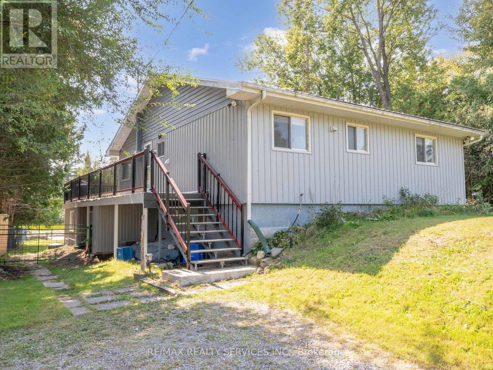 183 Mcguire Beach Road, Kawartha Lakes, Ontario  K0M 2B0 - Photo 14 - X12213379