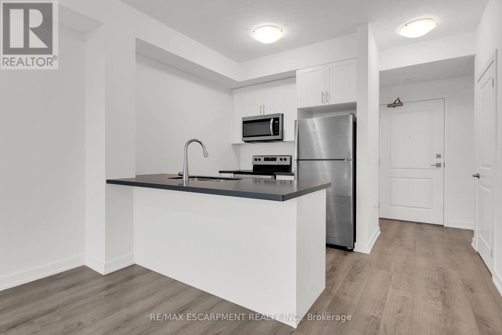 441 - 5055 Greenlane Road, Lincoln, Ontario  L0R 1B3 - Photo 6 - X12213411