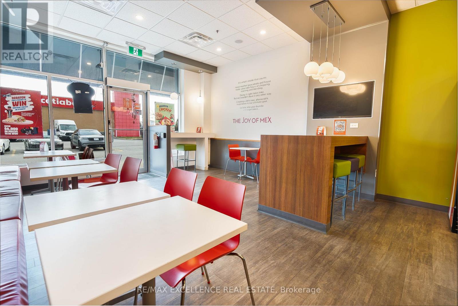 C410 - 80 Dundas Street E, Hamilton, Ontario  L0R 2H2 - Photo 4 - X12213444