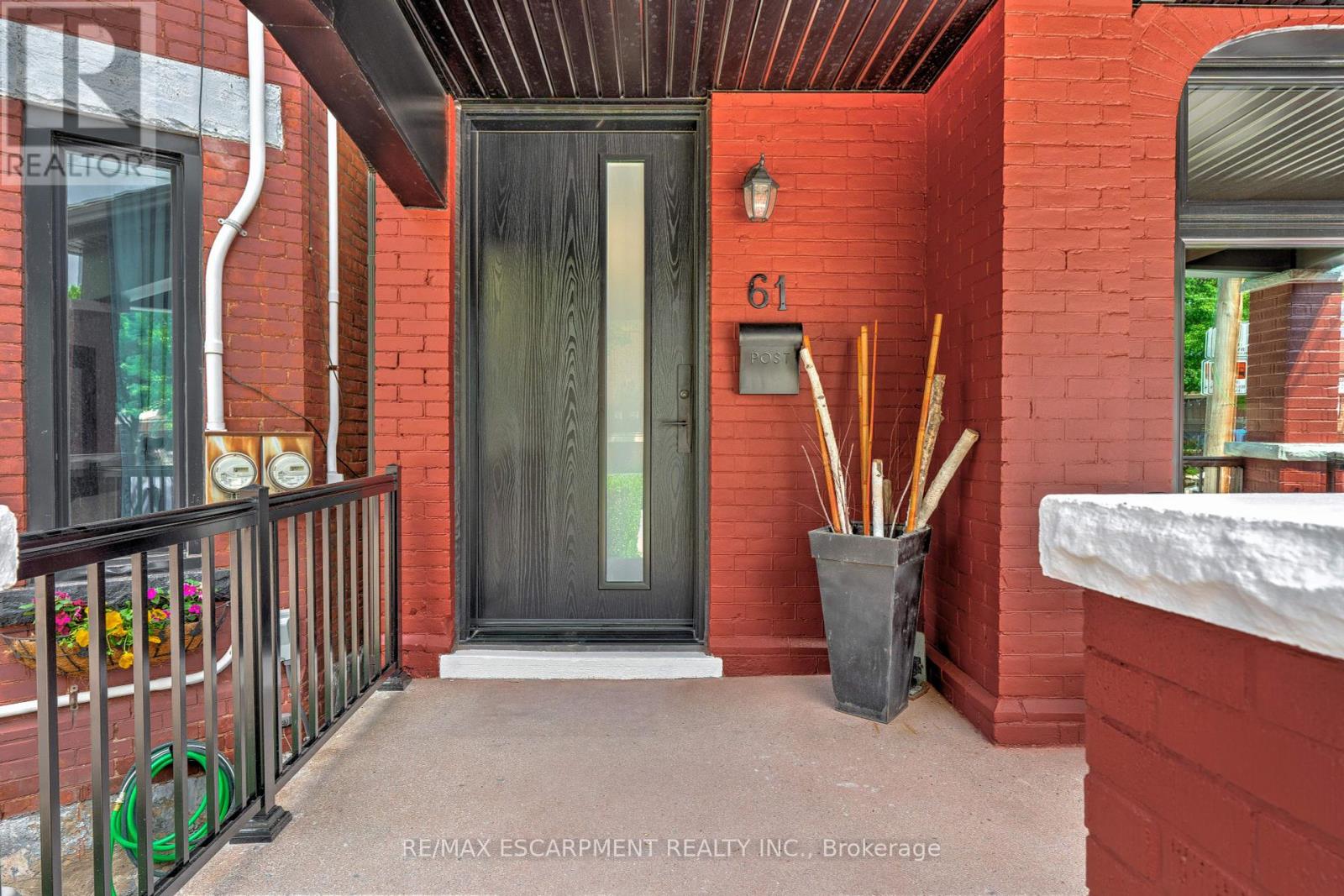 61 Murray Street W, Hamilton, Ontario  L8L 1B4 - Photo 3 - X12213469
