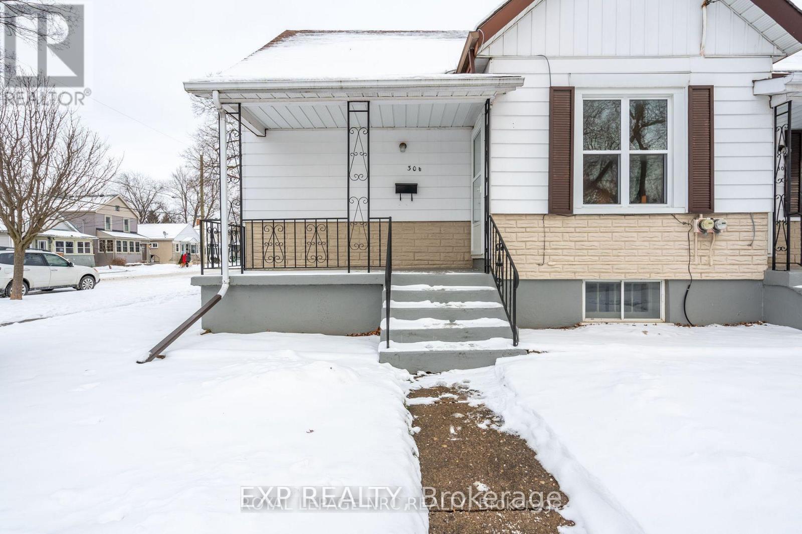 30 1/2 WILEY STREET, St. Catharines, Ontario