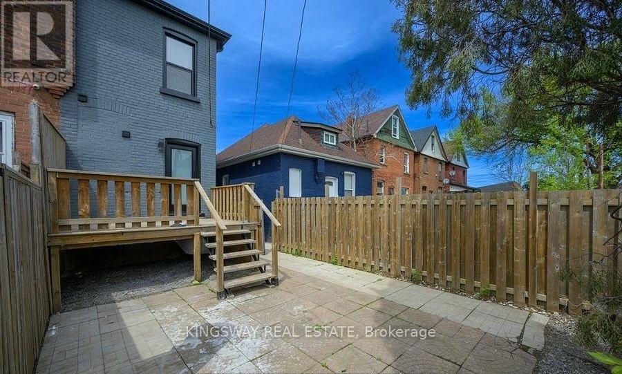 42 Madison Avenue, Hamilton, Ontario  L8L 5Y4 - Photo 23 - X12213509