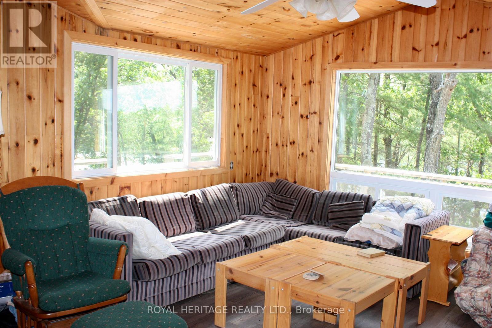 385 Island 38, Havelock-Belmont-Methuen, Ontario  K0L 2H0 - Photo 14 - X12213531