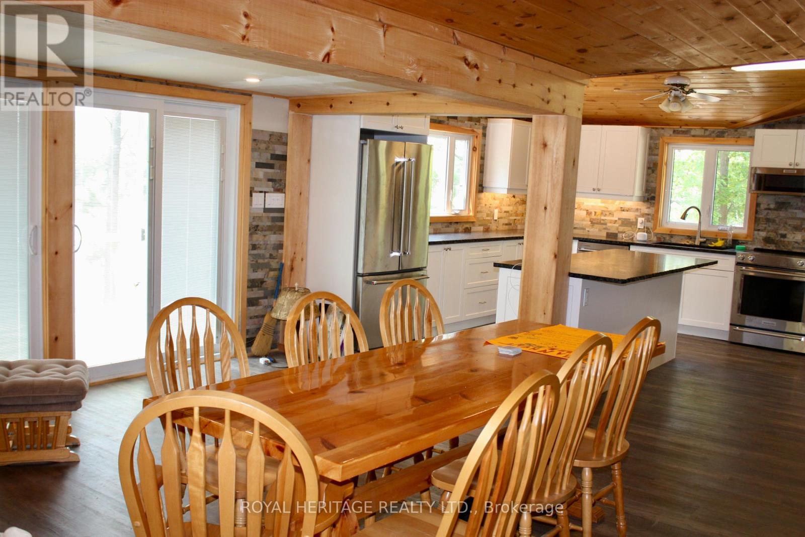 385 Island 38, Havelock-Belmont-Methuen, Ontario  K0L 2H0 - Photo 15 - X12213531