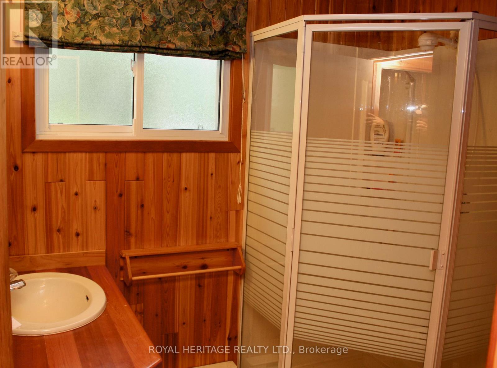 385 Island 38, Havelock-Belmont-Methuen, Ontario  K0L 2H0 - Photo 19 - X12213531