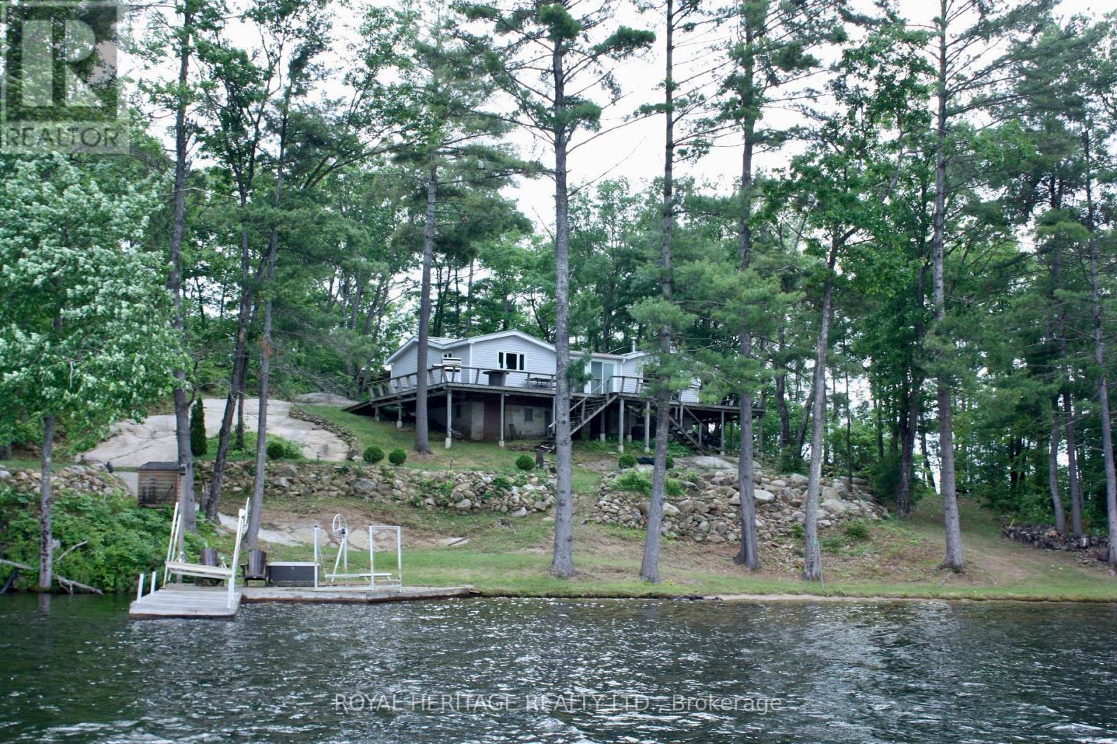385 Island 38, Havelock-Belmont-Methuen, Ontario  K0L 2H0 - Photo 29 - X12213531
