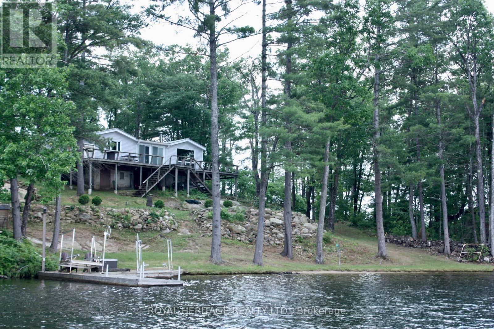 385 Island 38, Havelock-Belmont-Methuen, Ontario  K0L 2H0 - Photo 31 - X12213531