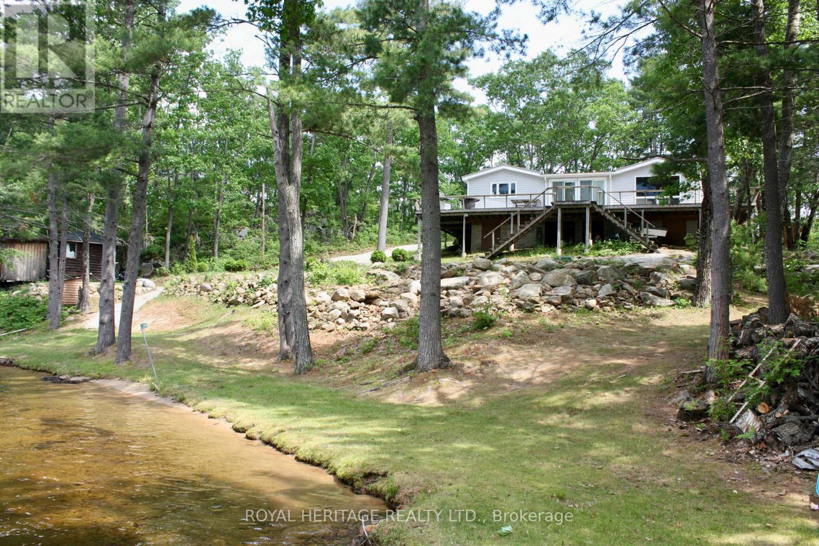 385 Island 38, Havelock-Belmont-Methuen, Ontario  K0L 2H0 - Photo 36 - X12213531